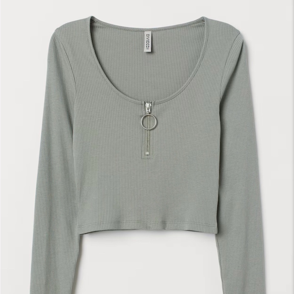 H&M Divided Khaki Green Long Sleeve Zipper Ribbed Crop Top Women’s Size Medium